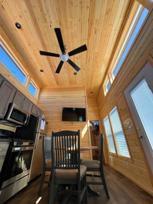 066 South Rim Grand Canyon Tiny Home Sleeps 8 Valle Exterior photo